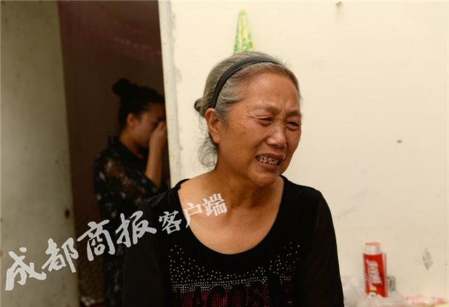 rot nuoc mat chuyen con trai vua chet, bo me chong lo tim nguoi ga con dau - 2