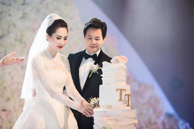 1 trong 3 mẫu váy cưới của Thu Thảo được lấy cảm hứng từ mẫu váy của công nương Grace Kelly - Ảnh 3.