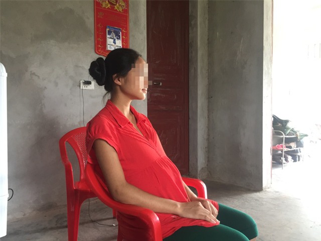 tam su nghen long cua nu sinh lop 11 sap sinh con vi bi hang xom cuong buc - 1