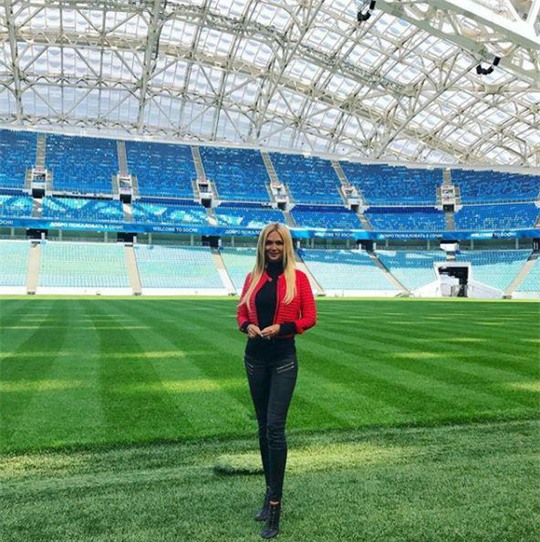 Hoa hậu Nga trấn an fan trước thềm World Cup - Ảnh 2.
