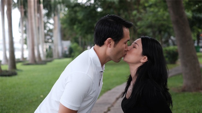 Câu chuyện xúc động của đôi vợ chồng Việt hai lần mất con: Con gái chưa ra đời đã là một Diva-4