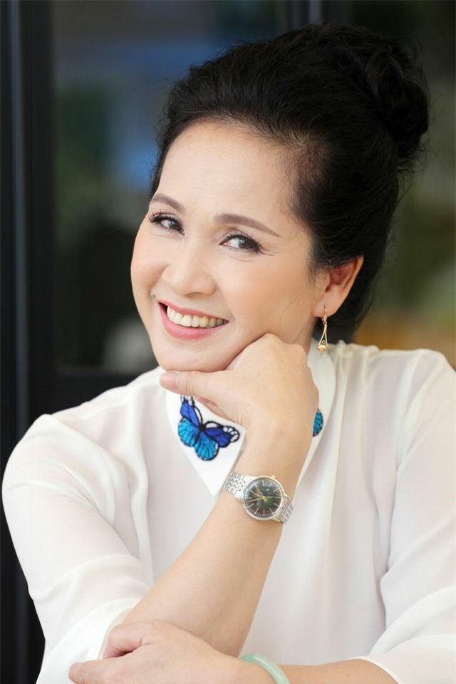 NSND Lan Hương: Ông chủ Hãng phim truyện mới là Chí Phèo, ông lôi nghệ sĩ ra mỉa mai thật quá quắt - Ảnh 2.