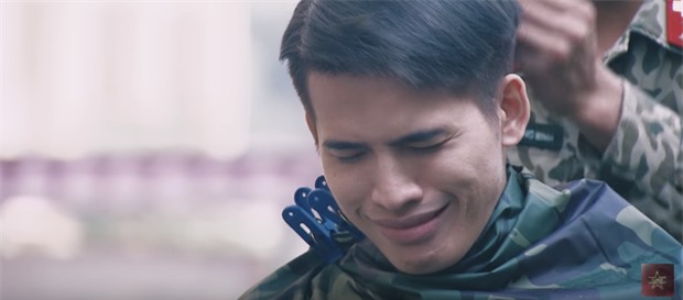 Muôn vàn biểu cảm hỉ, nộ, ái, ố của dàn mỹ nam khi bị cắt tóc trong Sao nhập ngũ - Ảnh 8.