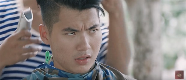 Muôn vàn biểu cảm hỉ, nộ, ái, ố của dàn mỹ nam khi bị cắt tóc trong Sao nhập ngũ - Ảnh 9.