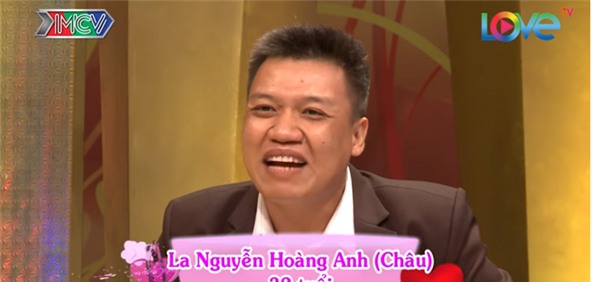 Thế giới ảo, tình yêu thật của thầy hiệu phó bị cho là già trước tuổi với cô vợ trẻ trung-2