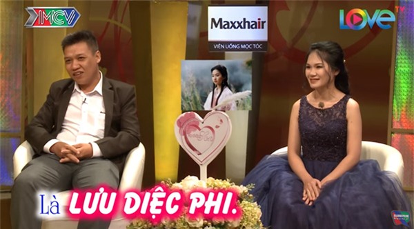 Thế giới ảo, tình yêu thật của thầy hiệu phó bị cho là già trước tuổi với cô vợ trẻ trung-7