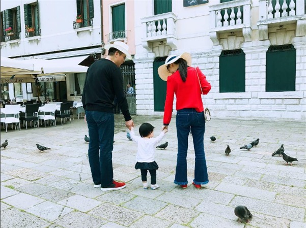 Bí quyết độc của những cặp vợ chồng tiền tỷ càng yêu lâu càng say đắm nhau - Ảnh 8.