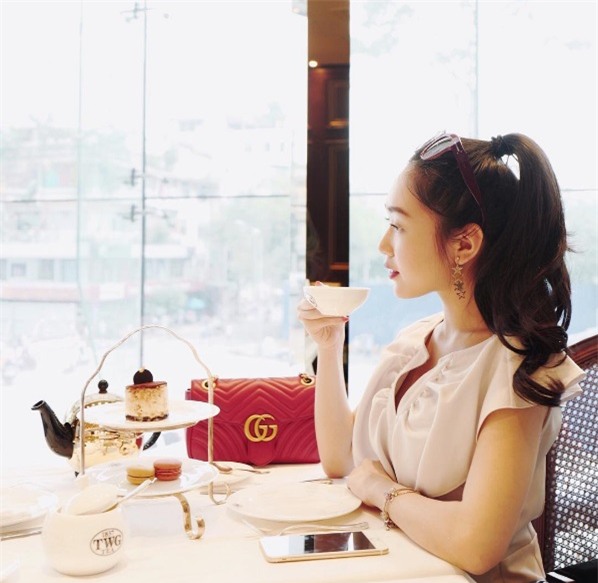 Cuộc sống sang chảnh của Chloe Nguyễn, nàng beauty blogger xinh xắn như búp bê - Ảnh 25.