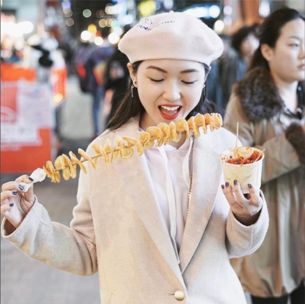 Cuộc sống sang chảnh của Chloe Nguyễn, nàng beauty blogger xinh xắn như búp bê - Ảnh 30.