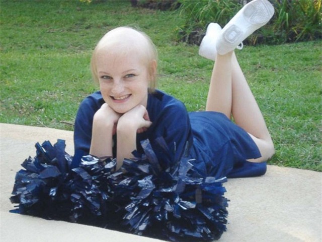 Năm 15 tuổi, căn bệnh quái ác một lần nữa quay trở lại với cô bé.