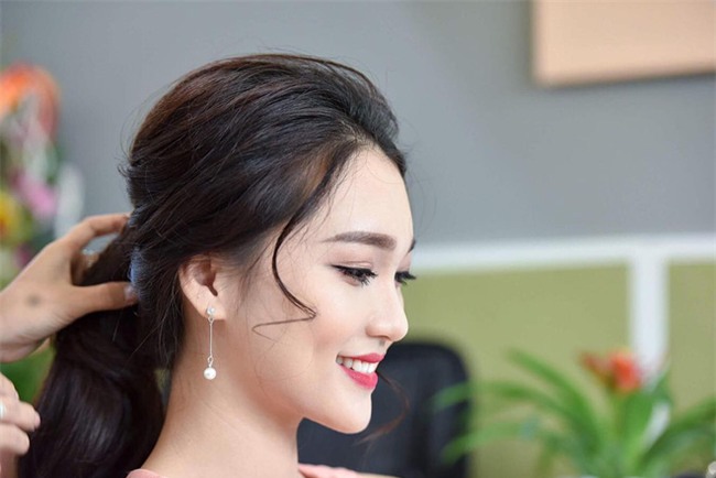 Dàn người đẹp mới tinh, "tưởng không hot mà hot không tưởng" của HHHV Việt Nam 2017 - Ảnh 6.