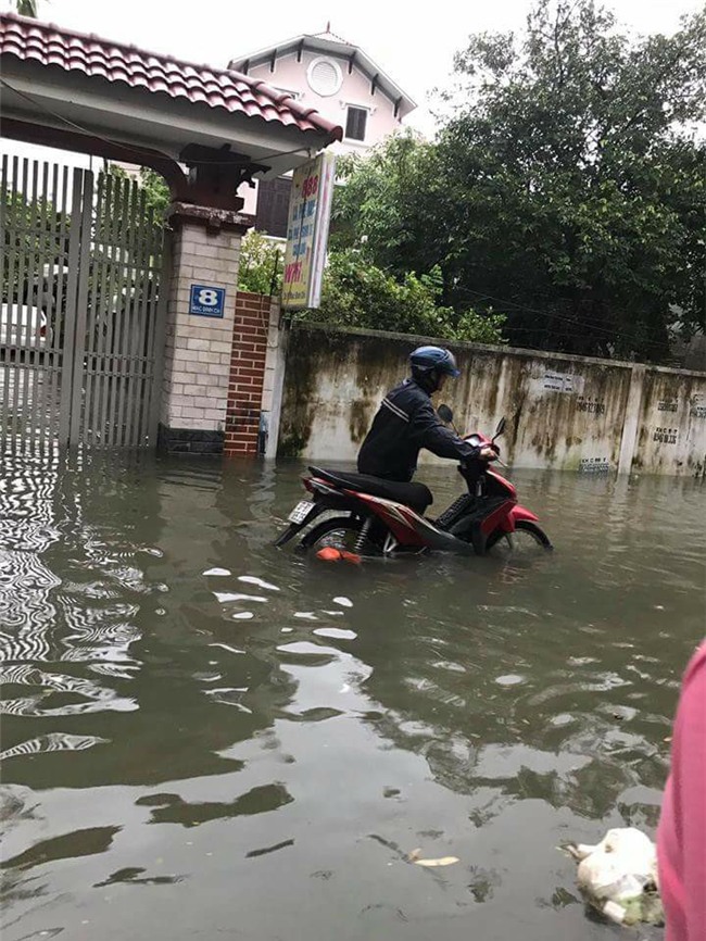 tin moi ap thap nhiet doi: mua lon suot dem, nghe an – ha tinh ngap sau trong bien nuoc - 2