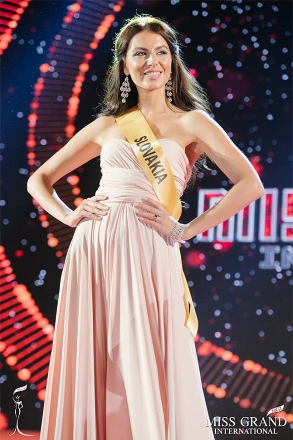 sao việt, huyền my, á hậu huyền my, huyền my trượt top 10, miss grand international 2017,Hoa hậu