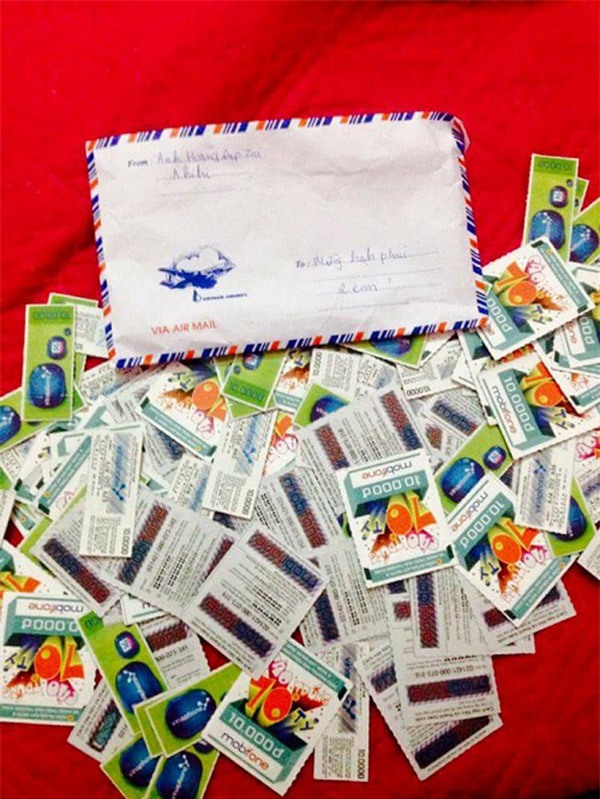 cuoi te ghe voi nhung phong bi mung cuoi ba dao "chong mat len xem hanh phuc duoc bao lau" - 3