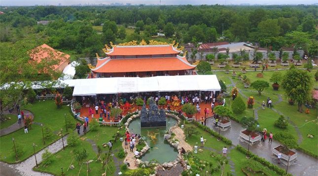 hoai linh buc xuc ve viec bi cho rang dang lam 