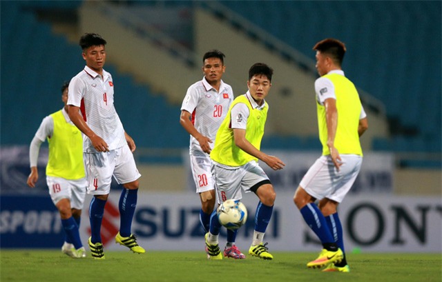 Xuân Trường và đồng đội sẽ đá hết mình vì tướng Chung - Ảnh: Gia Hưng