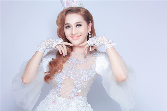 Lâm Khánh Chi: Ba mẹ không chấp nhận chuyện tôi chuyển giới-1