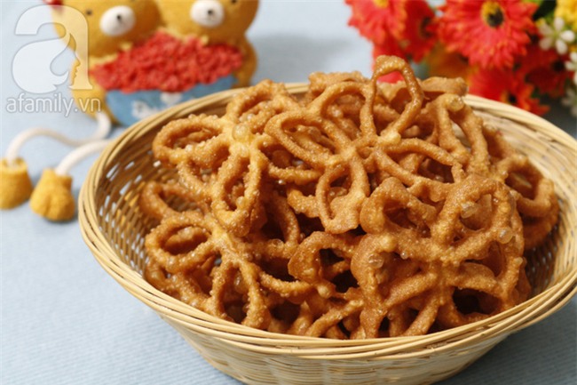 Trở về tuổi thơ với món bánh nhúng dân dã mà ngon mê - Ảnh 5.