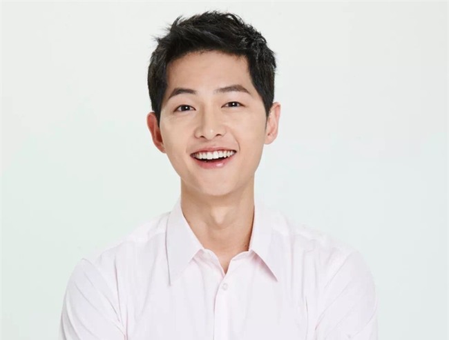 Nổi tiếng với làn da mịn màng, không tỳ vết, các sao Hàn có bí kíp gì trong công đoạn chăm sóc da của mình - Ảnh 1.