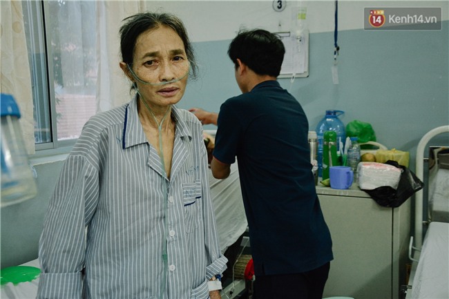 Xót xa cảnh người mẹ đơn thân ở Sài Gòn gần 60 năm giấu bệnh tim để được đi làm kiếm tiền nuôi con - Ảnh 6.