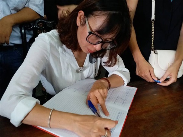 hoc sinh luong the vinh xep hang dai don linh cuu thay van nhu cuong ve truong - 17