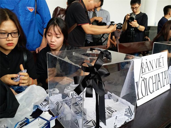 hoc sinh luong the vinh xep hang dai don linh cuu thay van nhu cuong ve truong - 41