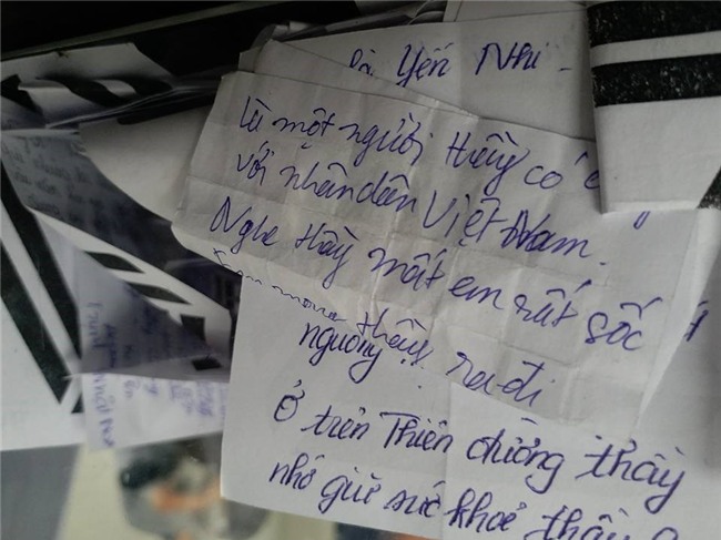 hoc sinh luong the vinh xep hang dai don linh cuu thay van nhu cuong ve truong - 42