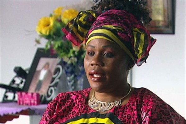 xuat hien tai le tang cua chinh minh, nguoi vo vach tran toi ac cua ga chong te bac - 2