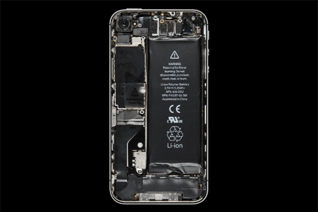 Nội thất bên trong iPhone đã thay đổi như thế nào suốt 10 năm qua? - Ảnh 4.