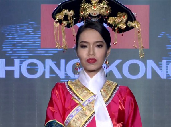 GIẬT MÌNH: Xuất hiện Lan Khuê phiên bản lỗi tại Miss Grand International 2017-4