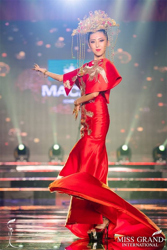 Top 10 trang phục truyền thống đẹp nhất tại đêm trình diễn Quốc phục Miss Grand International 2017-7