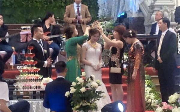 nhung doi tan lang tan nuong duoc mung cuoi tien ty, dan tinh tram tro “ho hang nha nguoi ta” - 4