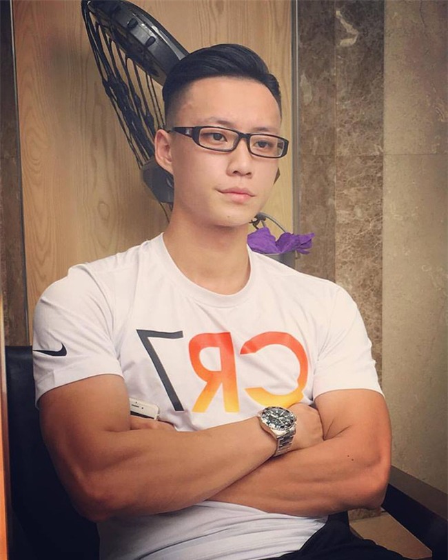 Ai cũng cười với bức ảnh sống ảo phiên bản lỗi của anh chàng điển trai, sự thật còn buồn cười hơn - Ảnh 3.