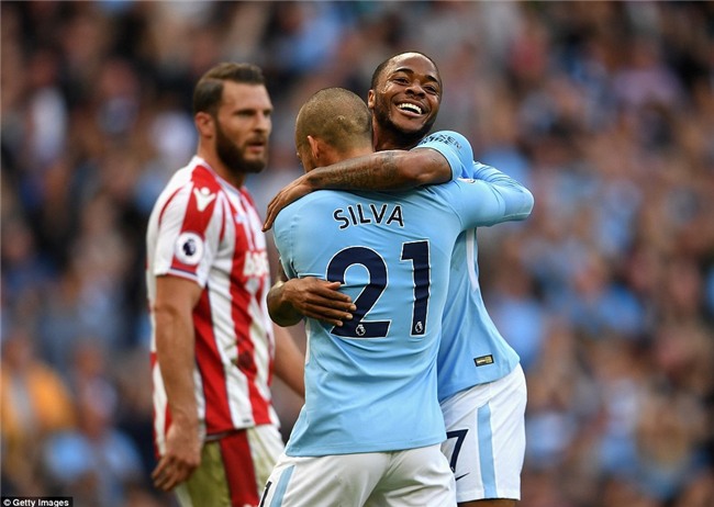 Man City thắng hủy diệt, phá kỷ ghi bàn lục tồn tại 123 năm - Ảnh 3.