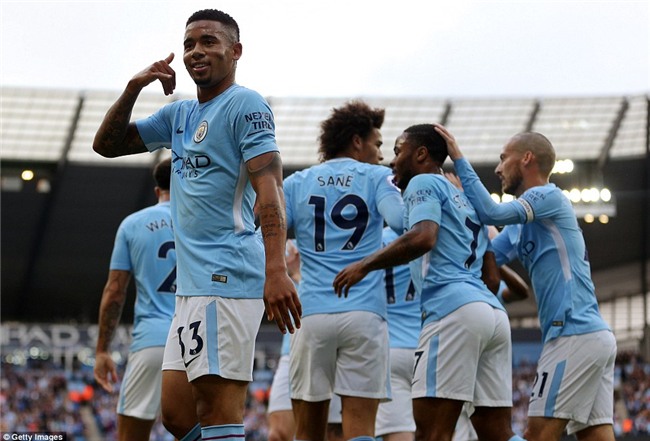 Man City thắng hủy diệt, phá kỷ ghi bàn lục tồn tại 123 năm - Ảnh 4.