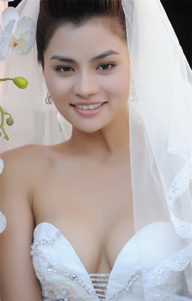 ve nong bong cua sieu mau viet bi "ong trum hollywood" ga tinh hinh anh 8