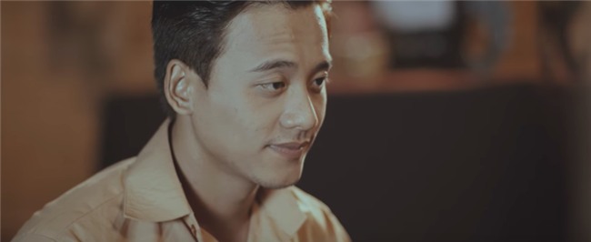 HOT: Mỹ Tâm trở thành cô giáo thời chiến, vướng vào chuyện tình đầy nước mắt với thầy giáo mưa Mai Tài Phến - Ảnh 5.