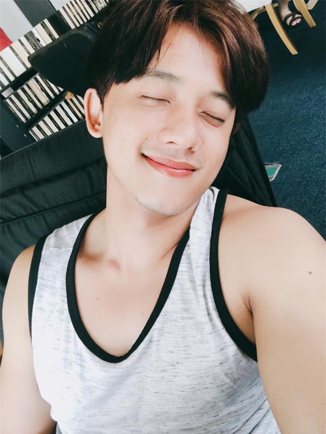 Chàng trai này là ai mà lại khiến cả Hương Tràm và Mỹ Tâm "say như điếu đổ"? - Ảnh 6.