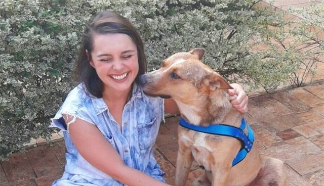 “Vị khách” lạ ngang nhiên vào ngủ giữa lễ cưới, cô dâu chú rể không đuổi đi mà còn làm điều bất ngờ - Ảnh 8.