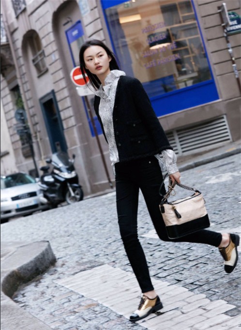 thanh hang "can" het dan sieu mau chau a voi chiec tui gan 100 trieu dong - 6