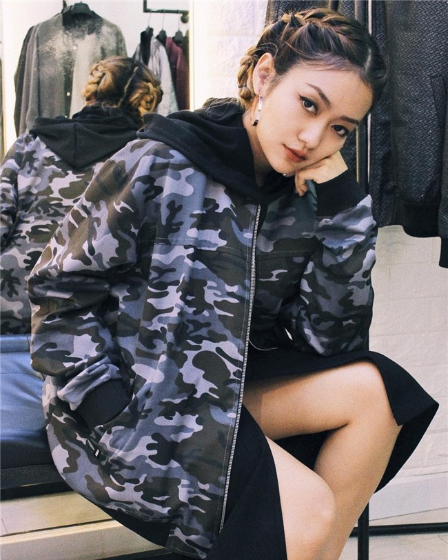 Nhỏ xinh nhưng lợi hại, đây là món phụ kiện nâng tầm nhan sắc và phong cách đang được các hot girl Việt diện hoài không chán - Ảnh 17.