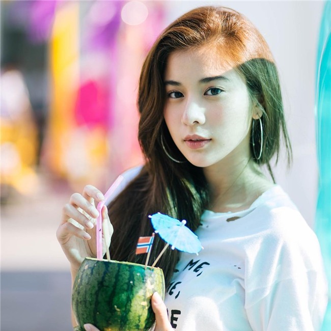 Nhỏ xinh nhưng lợi hại, đây là món phụ kiện nâng tầm nhan sắc và phong cách đang được các hot girl Việt diện hoài không chán - Ảnh 9.