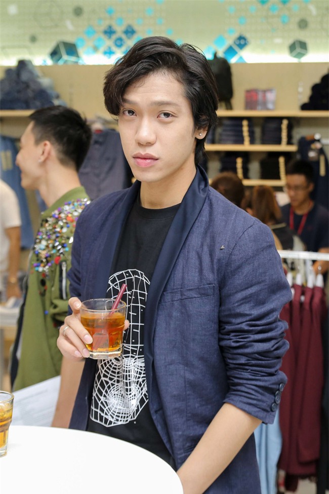 Hiển Sến sánh đôi cùng Lý Phương Châu tại sự kiện - Ảnh 4.