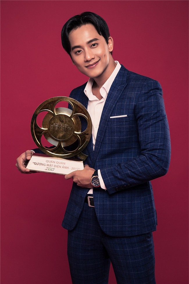 Vi sao Mai Tai Phen tro thanh nam chinh trong 2 MV hot nhat hien nay? hinh anh 3