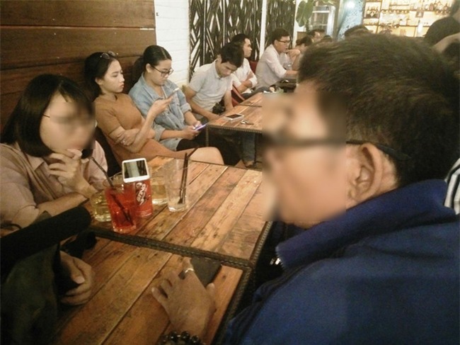 Bé trai 15 tuổi tố bà già U60 cưỡng hiếp đến mắc bệnh: Em cắt tay tự tử mà không chết, em nhục nhã lắm - Ảnh 7.