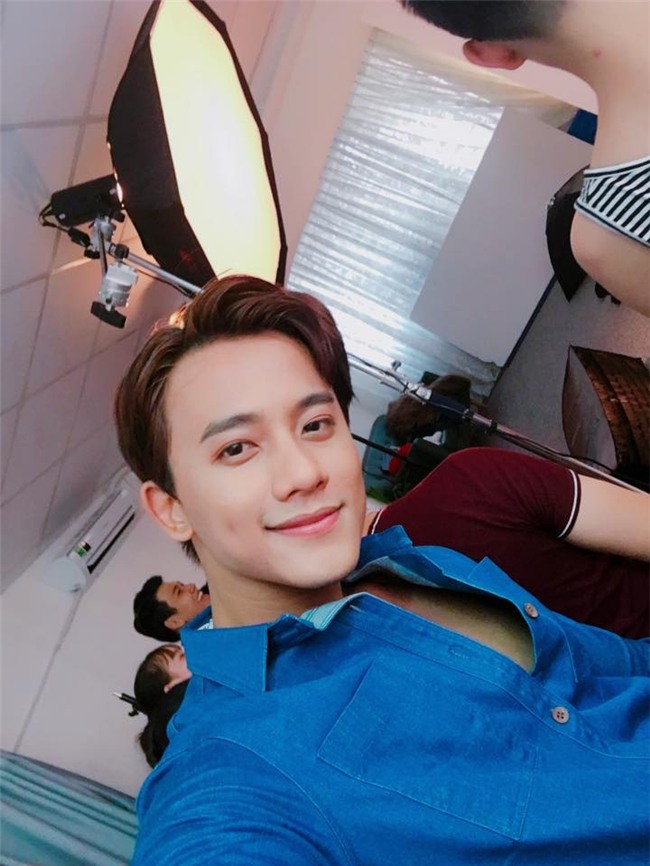 An mac cuc chat nhu 'Thay giao mua' Mai Tai Phen