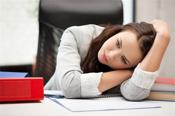 Bẽ mặt vì dính thính của đồng nghiệp trong công ty - Ảnh 2.