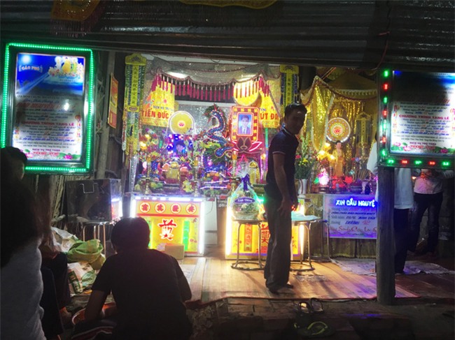 Tai nạn đau lòng: Tránh chó chạy rông, gia đình 4 người thương vong dưới bánh xe tải - Ảnh 8.