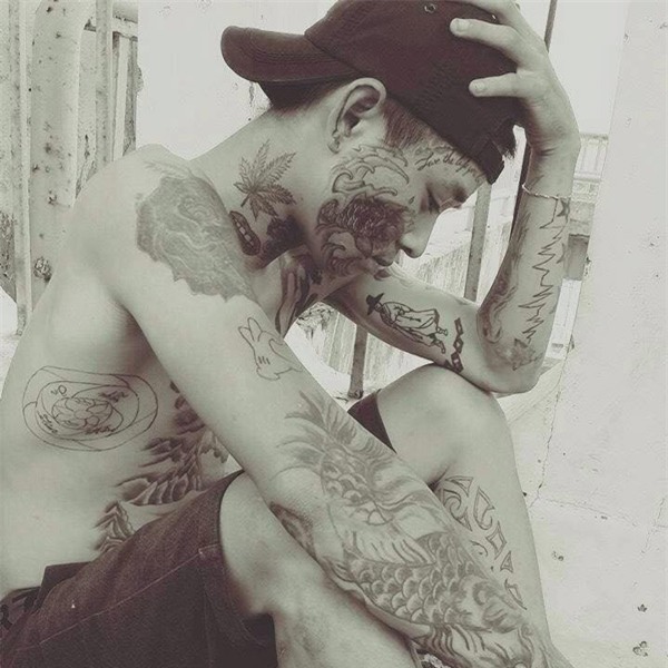 khach moi "dung hinh", dan tinh xon xao vi dam cuoi cua cac cap doi "dua lech" - 13