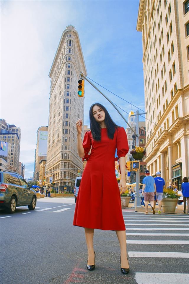 Cùng diện đồ Gucci nhưng Phạm Hương và Hà Hồ lại chọn hai phong cách khác hẳn nhau - Ảnh 20.